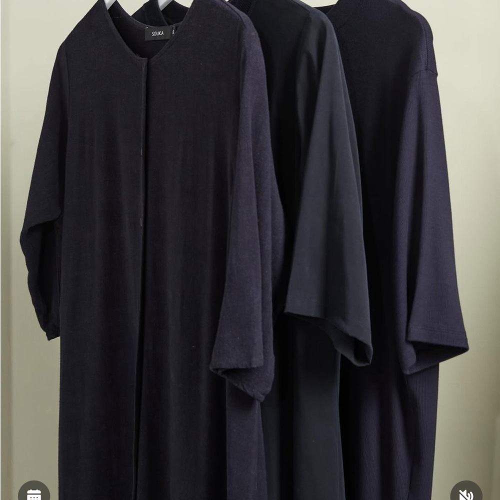 SOUKA Navy Long Sleeve Shift Dress - Minimalist Straight Silhouette
